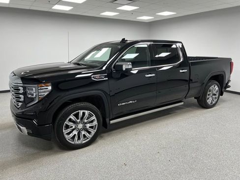 Used 2025 GMC Sierra 1500 Denali w/ Denali Reserve Package image 5