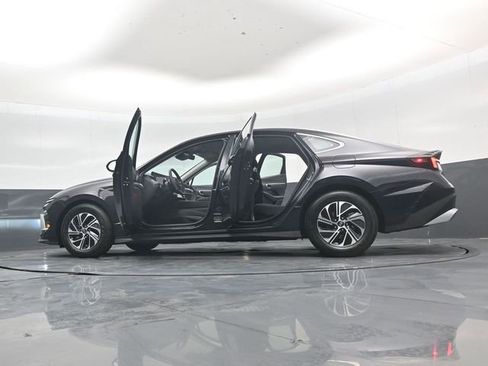 Used 2026 Hyundai Sonata Blue image 56