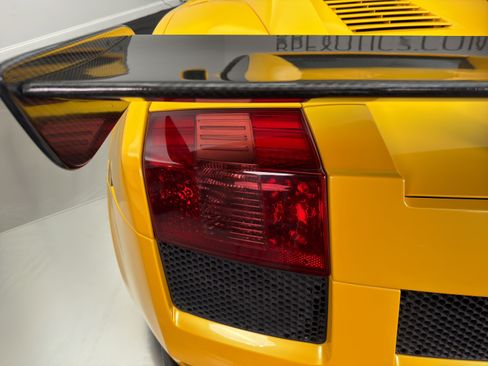 Used 2006 Lamborghini Gallardo AWD/4WD image 15