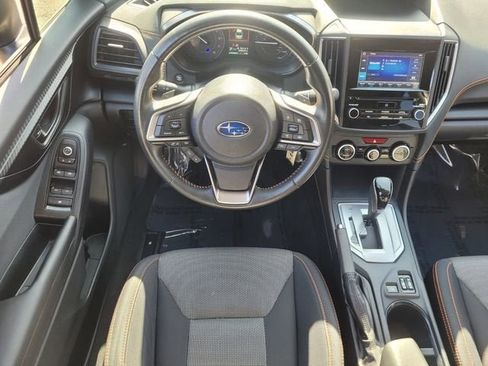 Used 2023 Subaru Crosstrek 2.0i Premium image 11