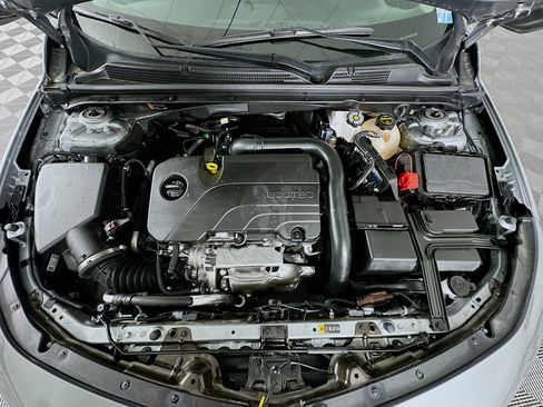 Used 2024 Chevrolet Malibu RS image 31