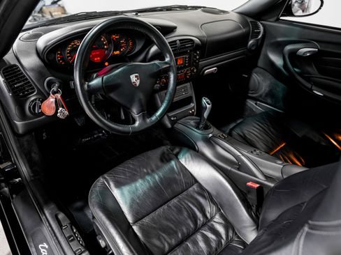 Used 2003 Porsche 911 Targa image 9