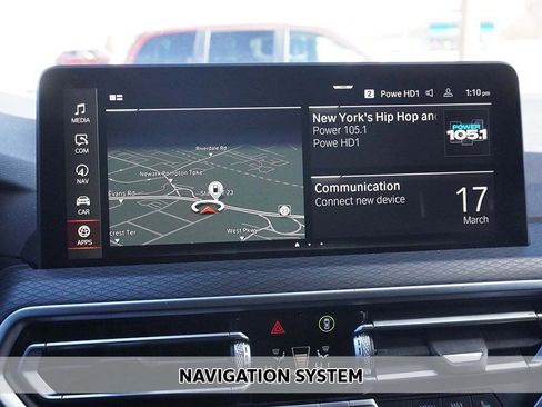 Used 2022 BMW X4 xDrive30i w/ M Sport Package image 3