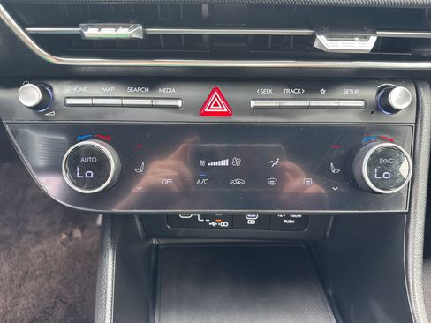 Used 2024 Hyundai Sonata SEL FWD image 27