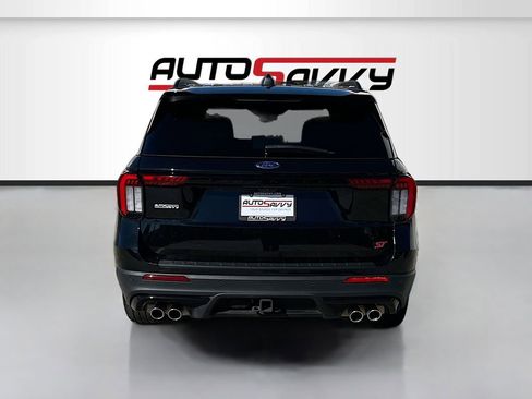 Used 2025 Ford Explorer ST image 6