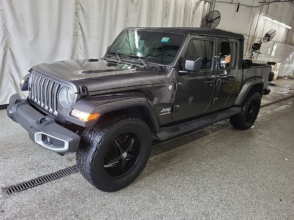 Used 2020 Jeep Gladiator Overland AWD/4WD image 2