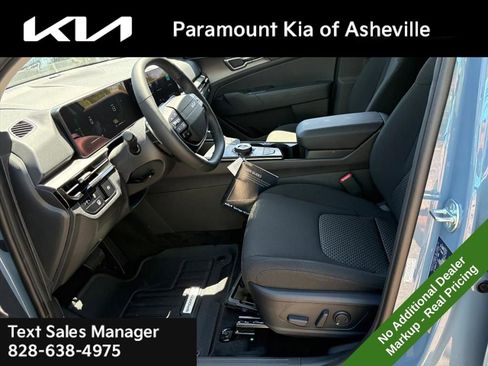 New 2026 Kia Sportage S AWD/4WD image 16