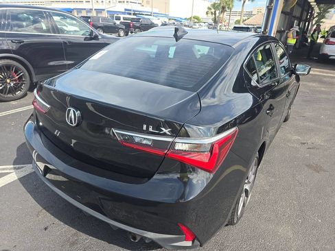 Used 2019 Acura ILX FWD image 6