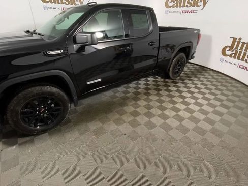 Used 2026 GMC Sierra 1500 Elevation image 4
