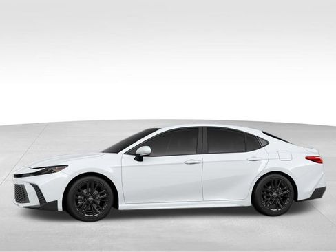 New 2026 Toyota Camry SE image 3