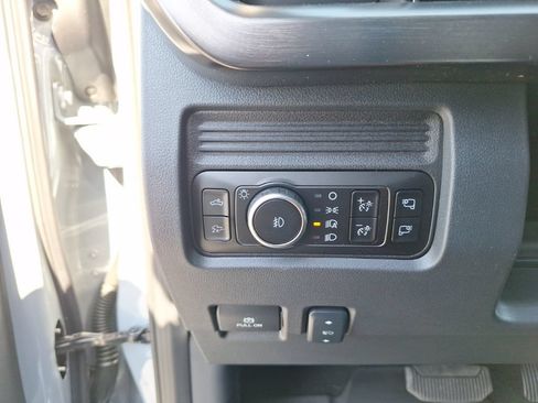 New 2026 Ford F350 Lariat w/ Black Appearance Package AWD/4WD image 6