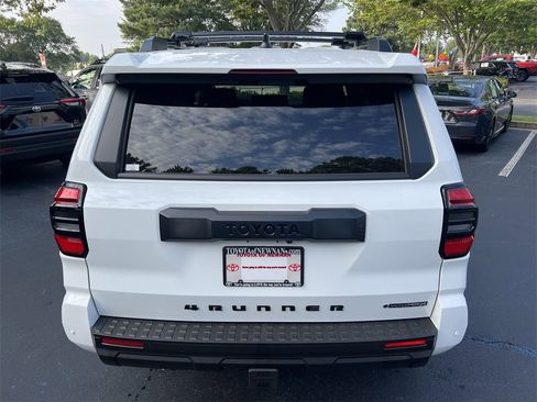 New 2025 Toyota 4Runner TRD Off-Road image 4