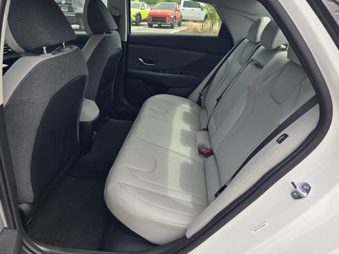 New 2026 Hyundai Elantra Limited image 10