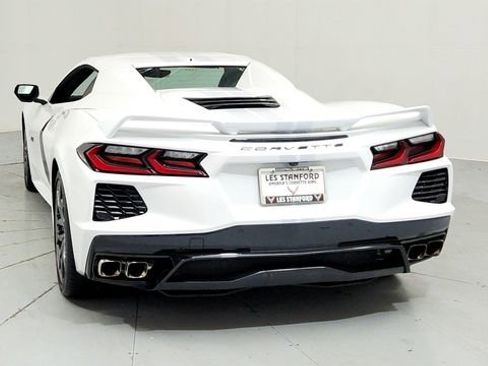 Used 2023 Chevrolet Corvette Stingray Premium Conv w/ Z51 Performance Package image 4