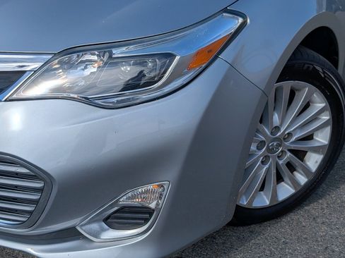 Used 2015 Toyota Avalon XLE Premium FWD image 10