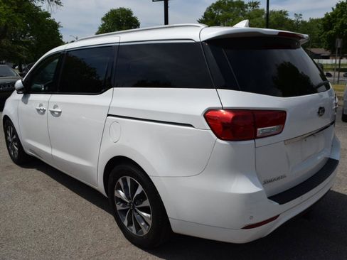 Used 2015 Kia Sedona SX FWD image 8