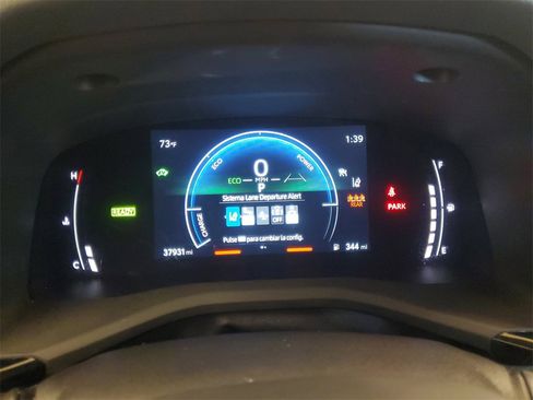 Certified 2025 Toyota Camry SE image 23