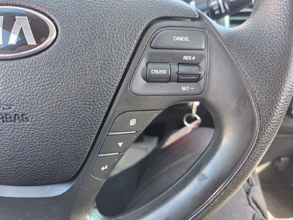 Used 2018 Kia Forte LX w/ LX Rear Camera Package FWD image 13