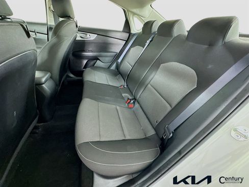 Certified 2023 Kia Forte LXS FWD image 22