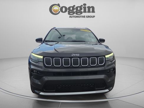 Used 2022 Jeep Compass Limited w/ Elite Group AWD/4WD image 8