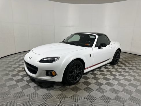 Used 2013 MAZDA MX-5 Miata Club image 3
