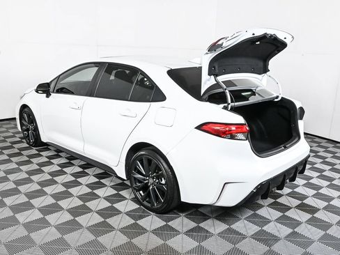 Used 2023 Toyota Corolla XSE image 31