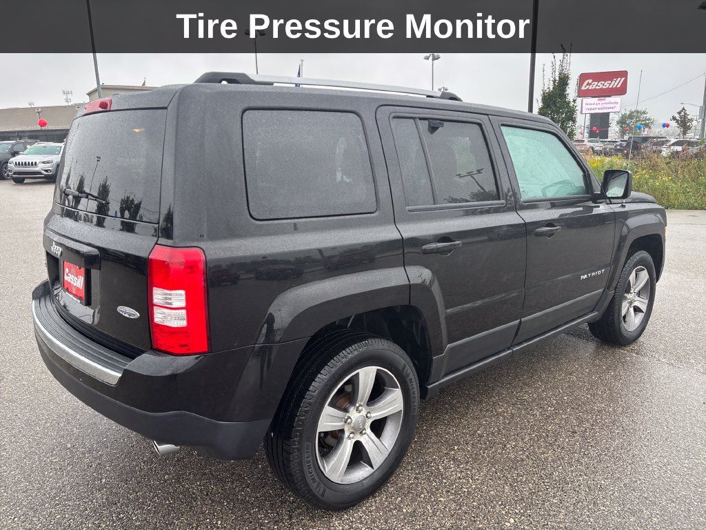 Used 2017 Jeep Patriot High Altitude AWD/4WD image 6