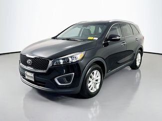 Used 2016 Kia Sorento AWD w/ LX Convenience Package video 3
