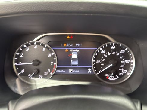 Used 2023 Nissan Frontier SV w/ Technology Package image 42