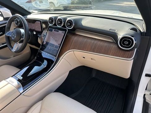 Certified 2024 Mercedes-Benz GLC 300 4MATIC image 34