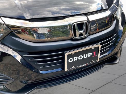 Used 2019 Honda HR-V LX image 29