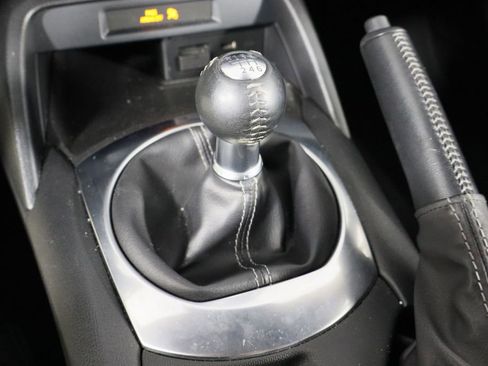 Used 2020 MAZDA MX-5 Miata Sport image 19