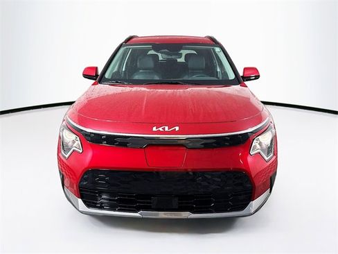 New 2025 Kia Niro Wind image 2