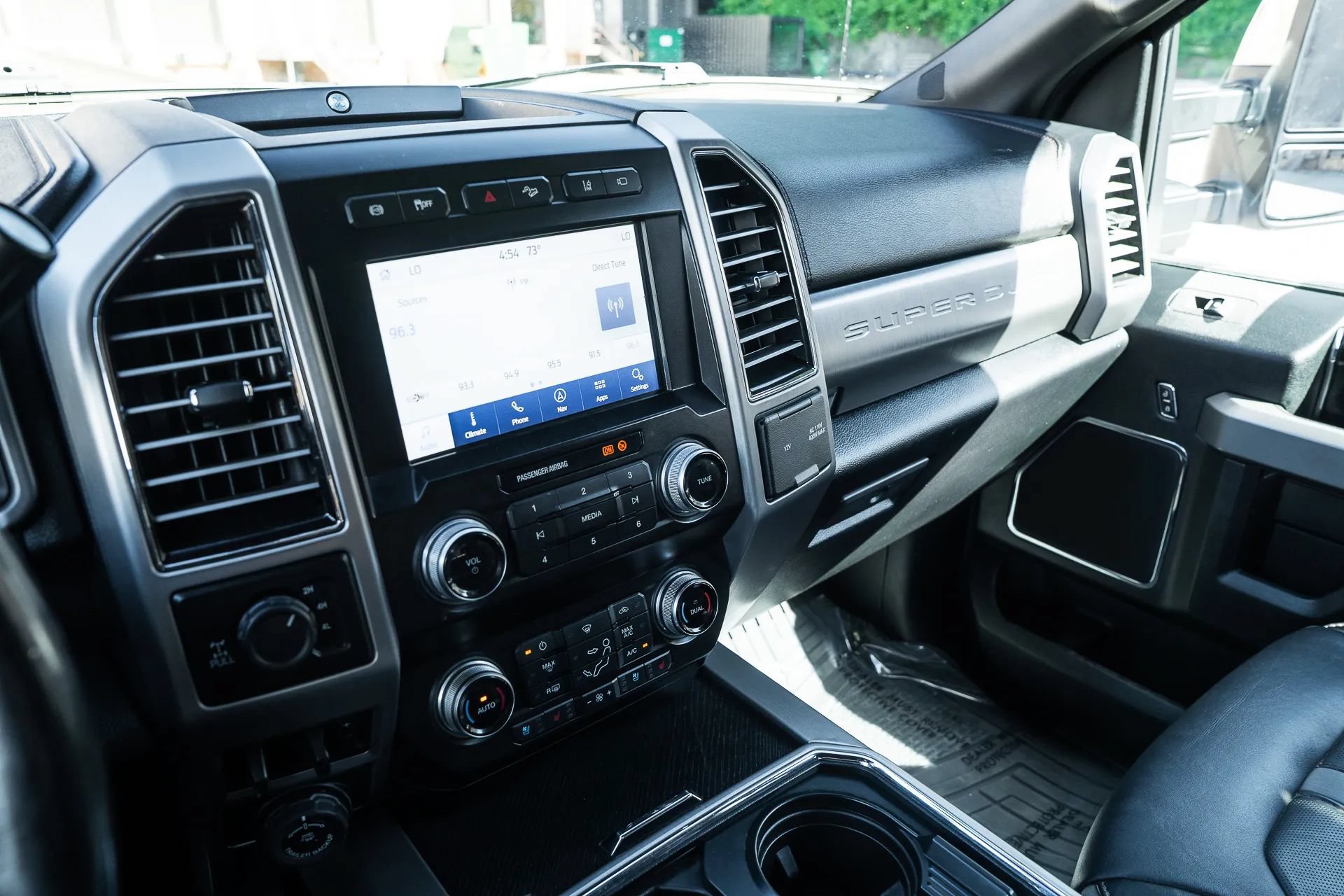 Used 2020 Ford F350 Platinum AWD/4WD image 33