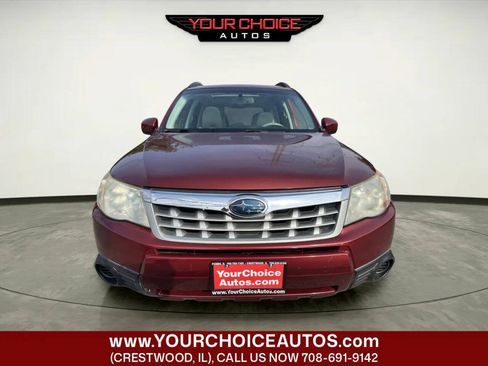 Used 2012 Subaru Forester 2.5X Premium w/ Popular Pkg 3 AWD/4WD image 8