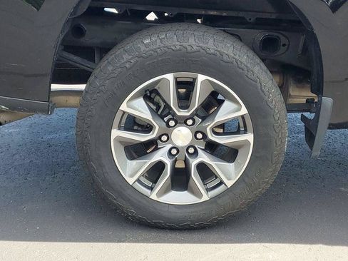 Certified 2024 Chevrolet Silverado 1500 LT AWD/4WD image 30