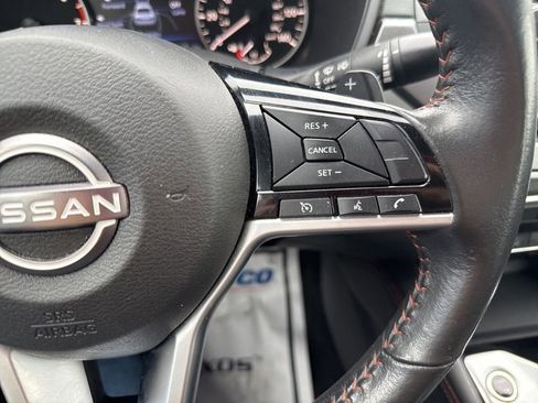 Used 2024 Nissan Altima 2.5 SR FWD image 21