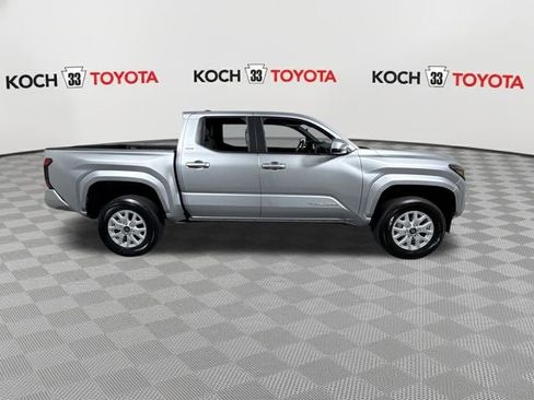 New 2025 Toyota Tacoma SR5 image 9