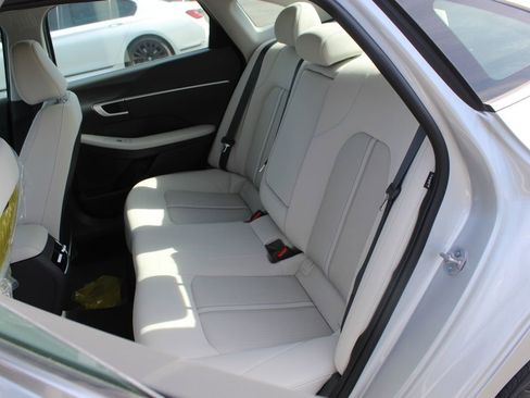 New 2025 Hyundai Sonata SEL image 14