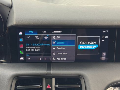 Used 2023 Porsche Taycan 4S w/ Technology Package image 28