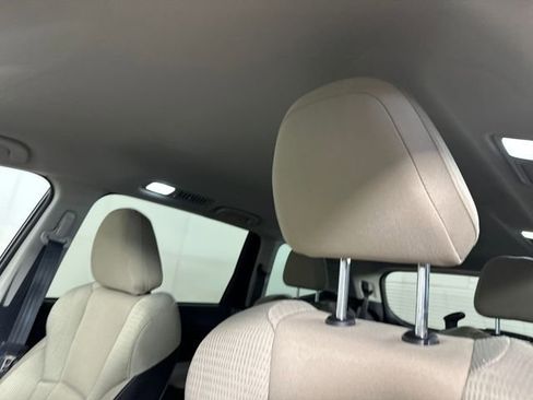Used 2023 Subaru Ascent Premium w/ Convenience Package AWD/4WD image 12