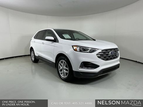 Used 2022 Ford Edge SEL image 1