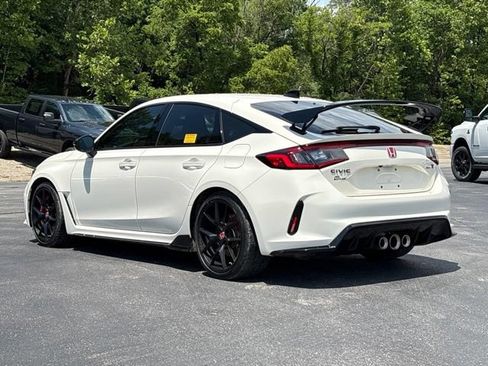 Used 2024 Honda Civic Type R image 4
