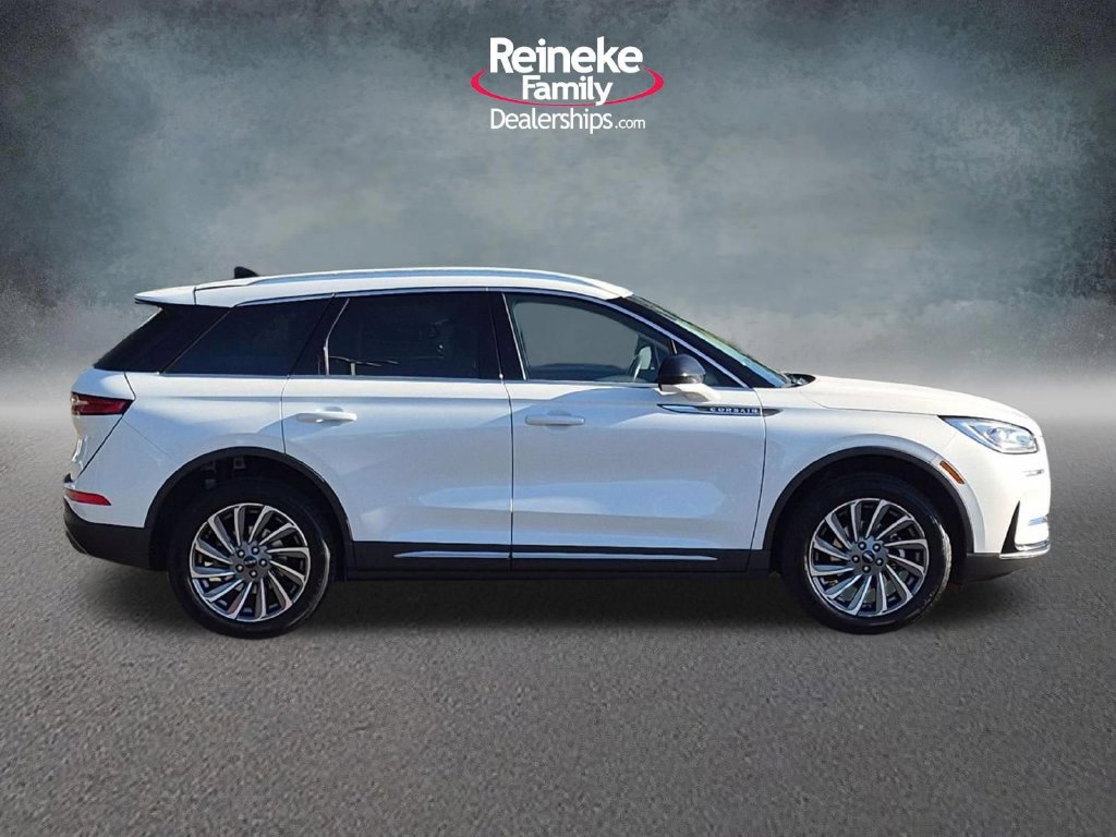 Used 2024 Lincoln Corsair Reserve AWD/4WD image 5