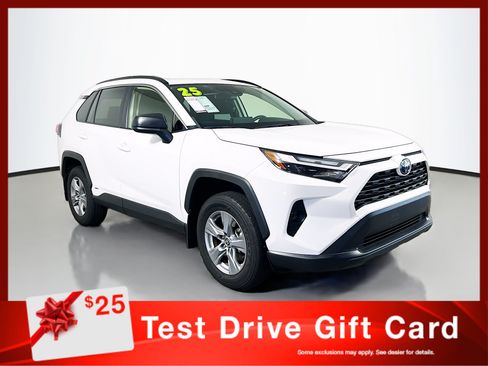 Used 2025 Toyota RAV4 LE AWD/4WD image 1