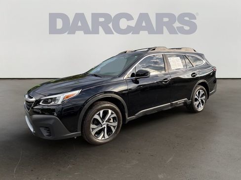 Used 2020 Subaru Outback Limited w/ Popular Package #2 AWD/4WD image 3