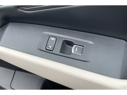 Certified 2023 Honda Accord EX image 21