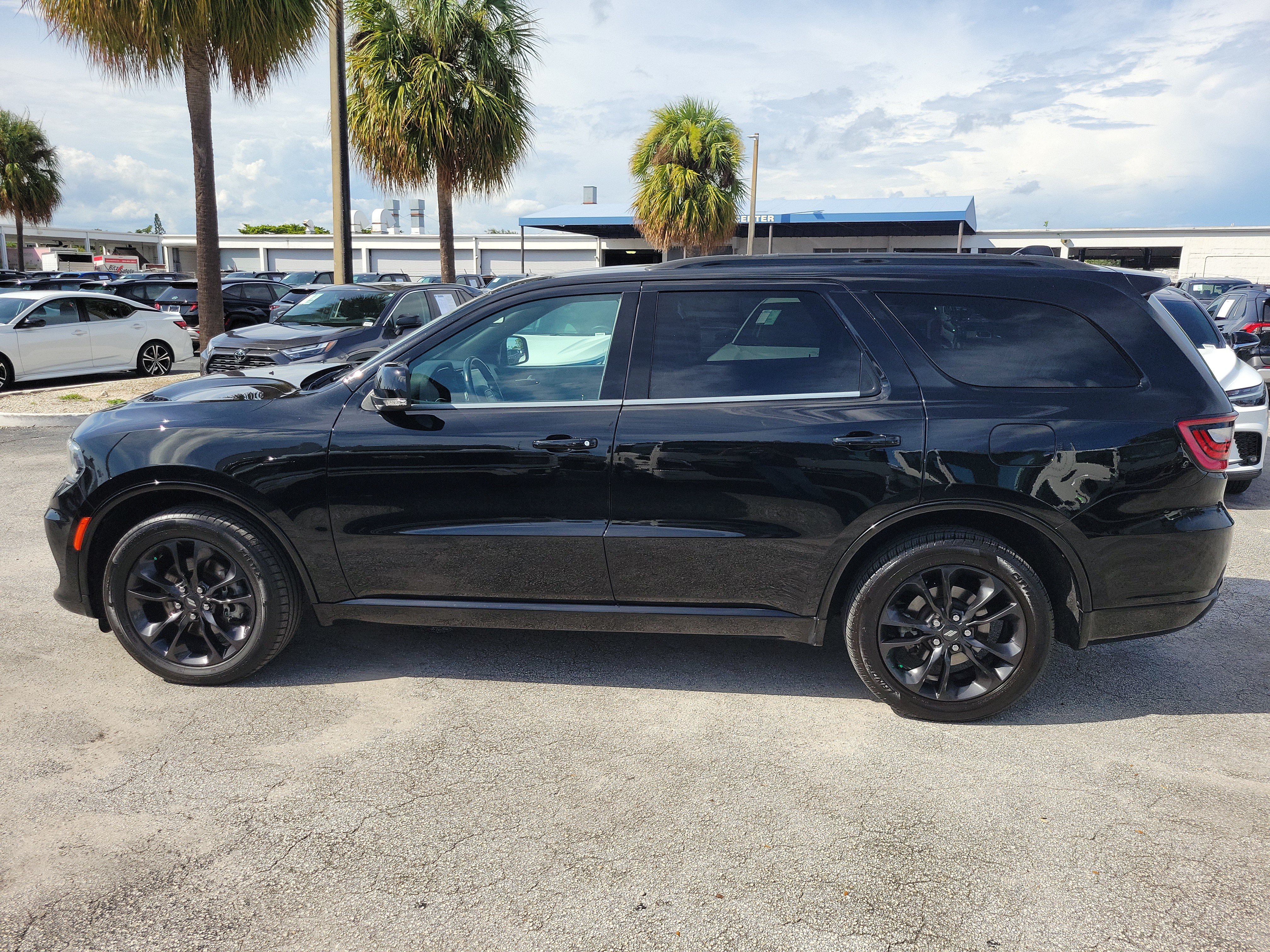 Used 2023 Dodge Durango GT AWD/4WD image 6