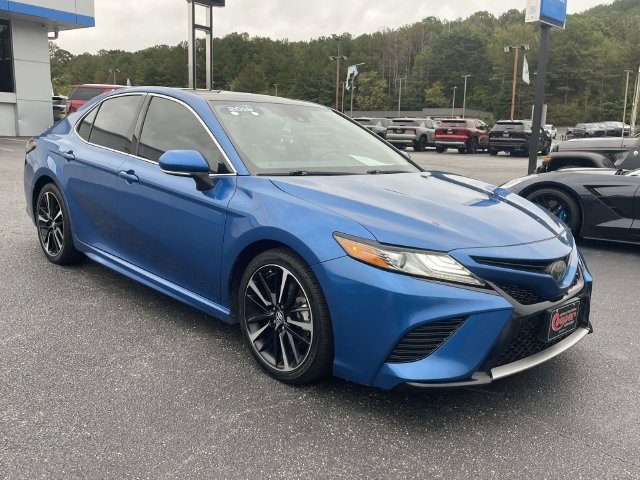 Used 2019 Toyota Camry XSE FWD image 6