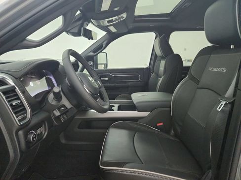 New 2026 RAM 2500 Laramie AWD/4WD image 10